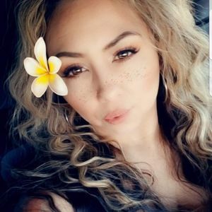 Meet your Posher, Rose